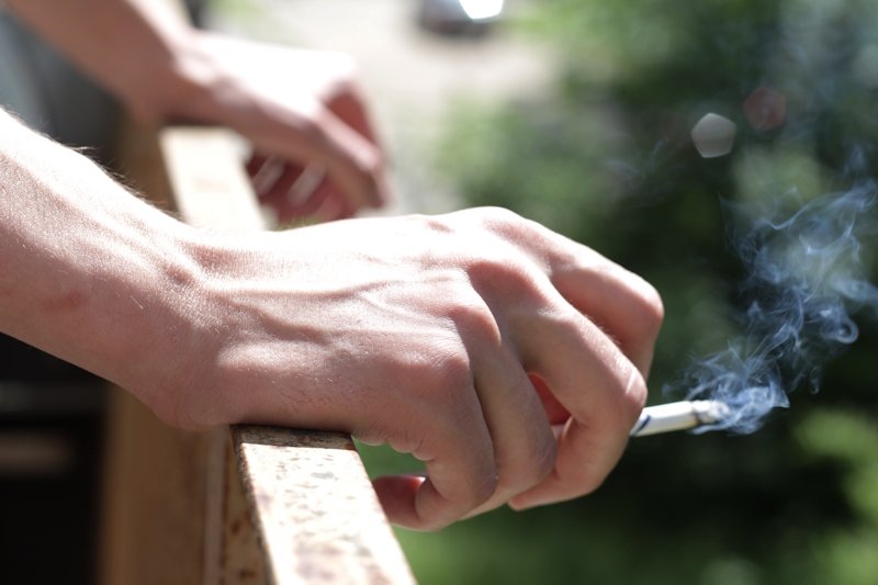 Fumar na varanda é direito ou abuso?